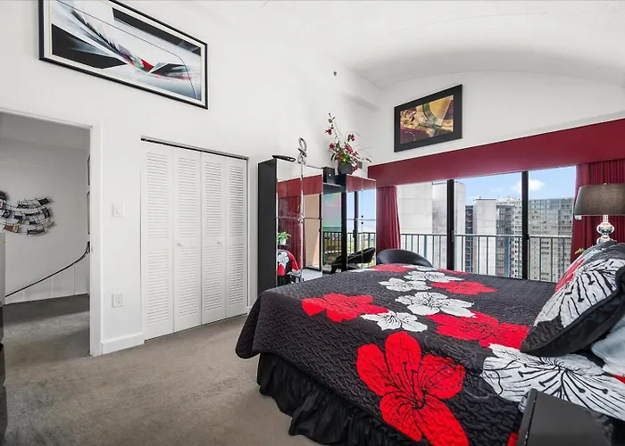 Beautiful 2 Story Side Ocean View 2 Bed Capri Ocean City